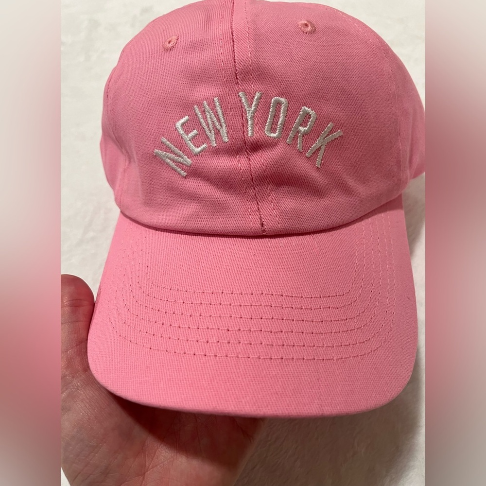 Brand New Pink New York Hat - One Size - Picture 2 of 4